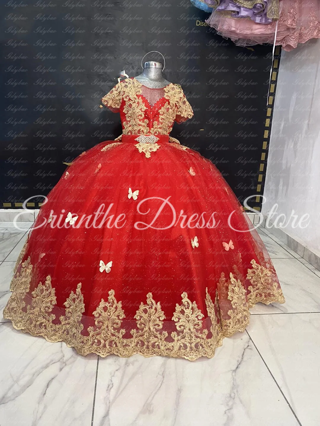 Czerwona tiulowa sukienka dla dziewczynki do sypania kwiatów na wesele, z koronkowymi aplikacjami i kokardą, na urodziny dziecka, Pierwszą Komunię Świętą, suknie balowe, szyta na miarę.