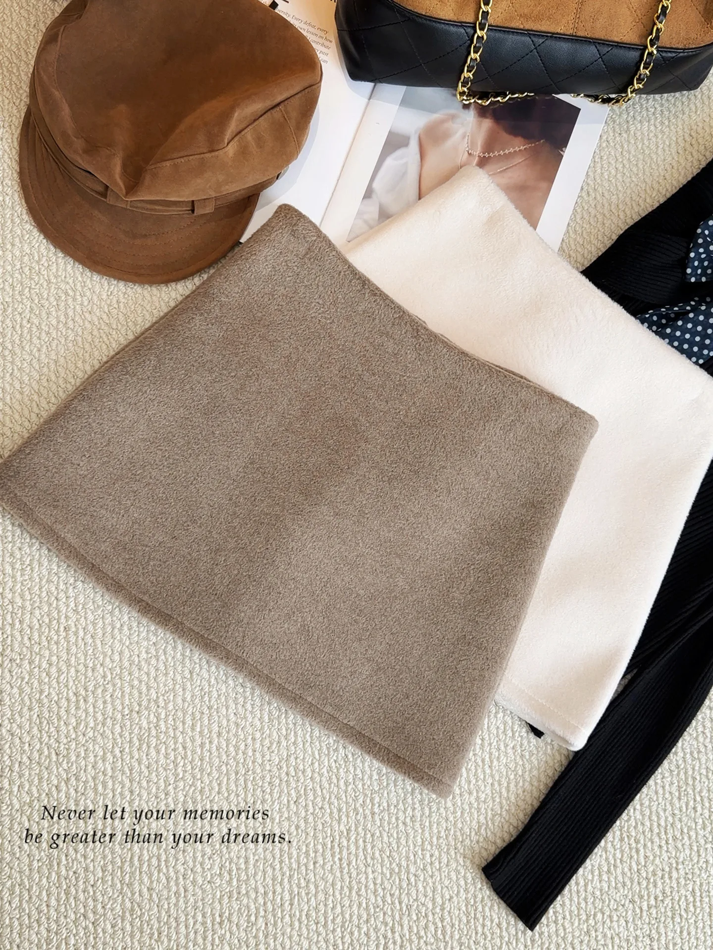 Jupe en laine épaisse pour fille épicée, jupe sexy taille haute pour femmes, jupe courte trapèze, mini jupe, automne et hiver