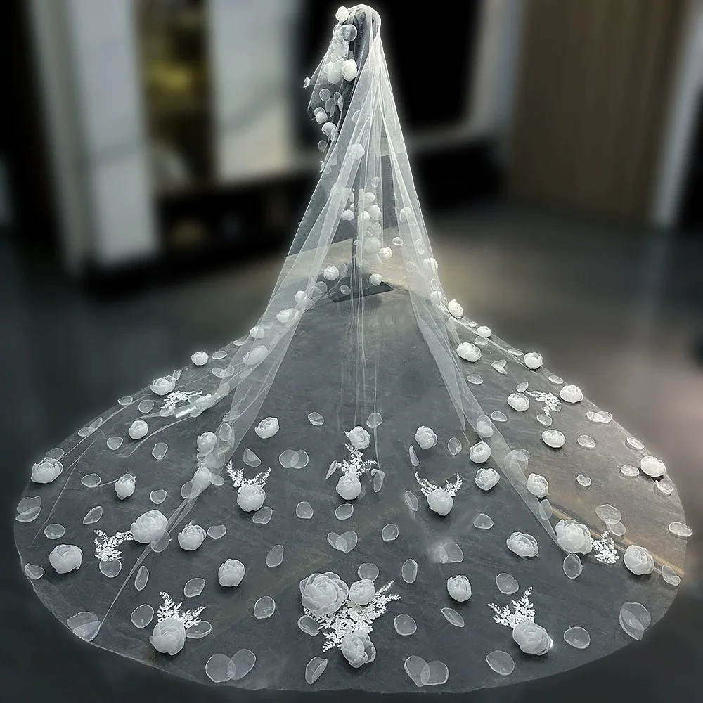 3.5M Long 3D Floral Wedding Veil Cathedral Train White Tulle Bridal Veil With Handmade Flower Petals Wedding Accessories