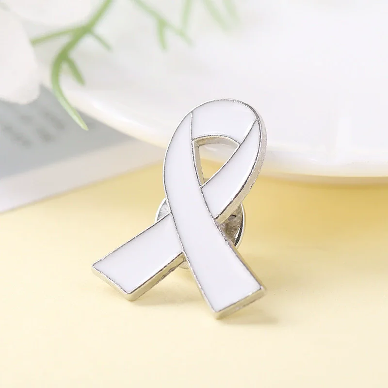 Black White Enamel Oil Metal Brooch Pins for Women Hollow Out Ribbon Knotting Brooches Special Symbols Jewelry Accessories