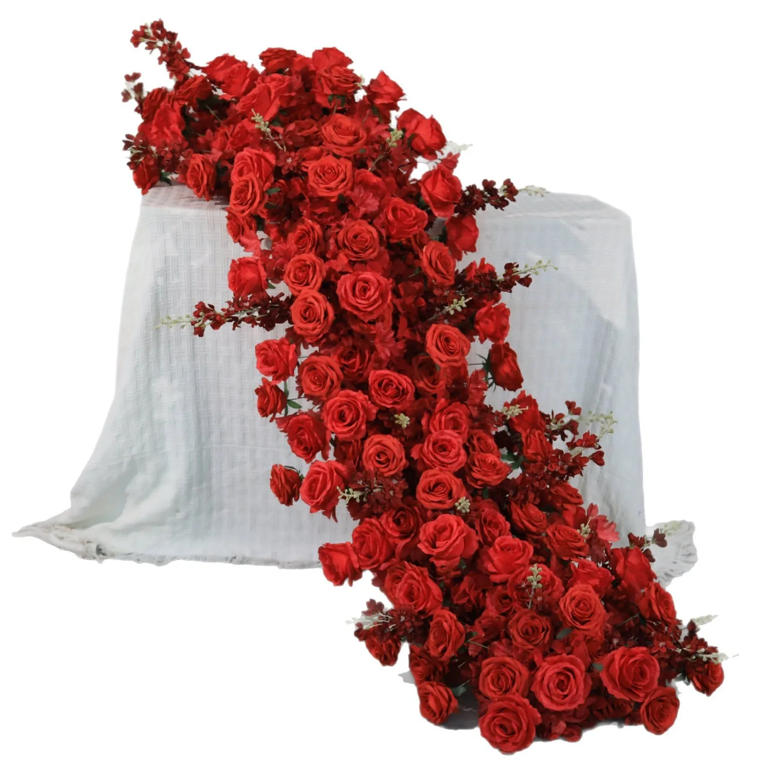 الاصطناعي الأحمر/الأبيض روز دلفينيوم زهرة صف عداء الزفاف خلفية ديكور الأزهار ترتيب الدعائم الطرف الجدول محور