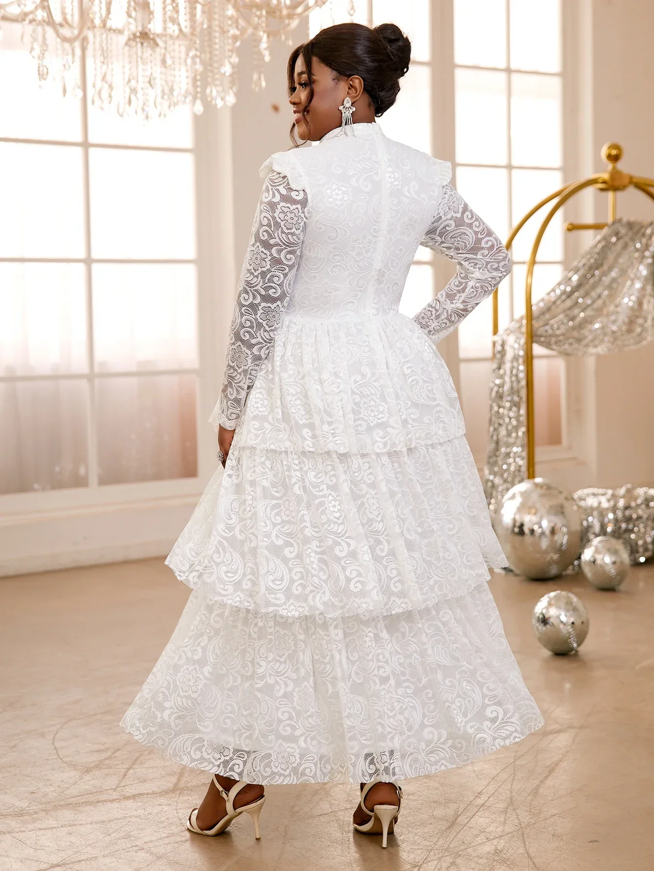 2024 Nowe jesienne białe koronkowe sukienki z nadrukiem retro Mock Neck Long Sleeve See through High Waist Event Birthday Wedding Guest Gowns