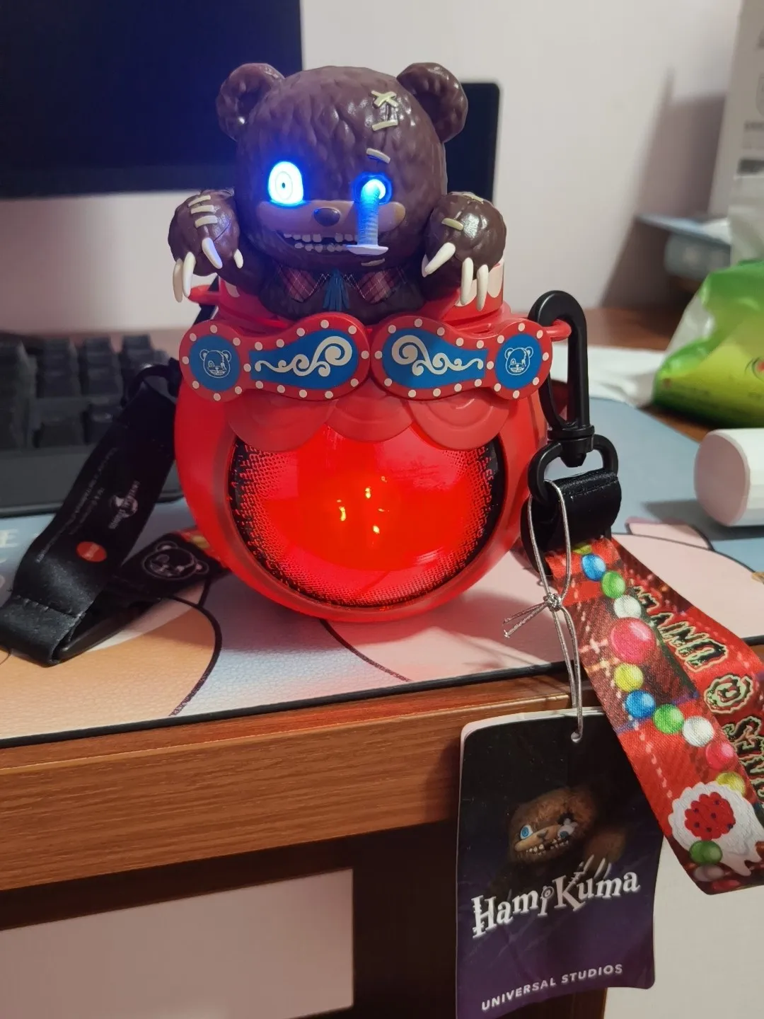 

Universal Studios Halloween Limited Edition Светящаяся чашка для холодных напитков Hamikuma - Коллекционный сувенир в подарок