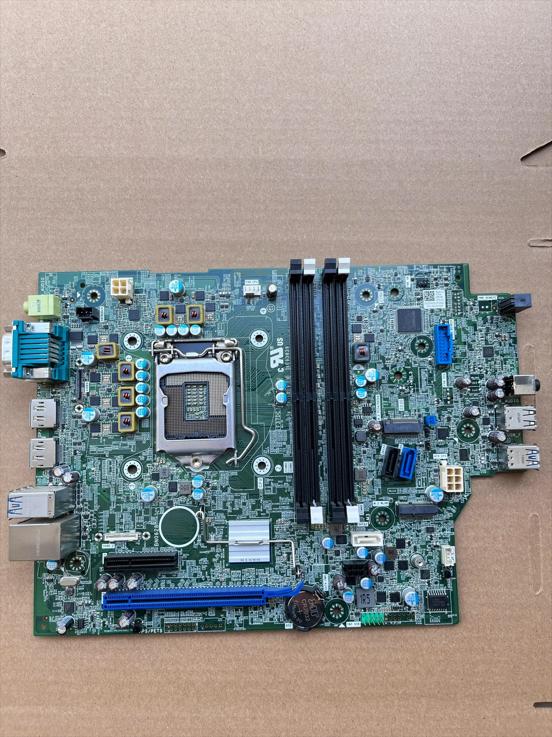 For Dell OptiPlex 7070SFF small chassis main board YNVJG supports eight generations, nine generations   (store code: 0802)