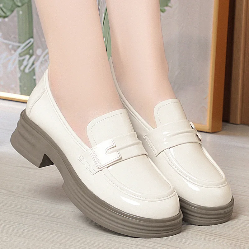 Chunky Loafers Shoes 2024 봄 여성 일본식 슬립 온 블랙 싱글 펌프스 신발 여성 패션 걸스 두꺼운 단독 힐