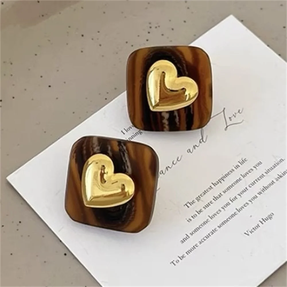 Geometry Acrylic Smooth Heart-Shaped Earrings For Woman Fashion Luxury Metal Piercing Ear Stud Women's  Jewelry Accessories Gift