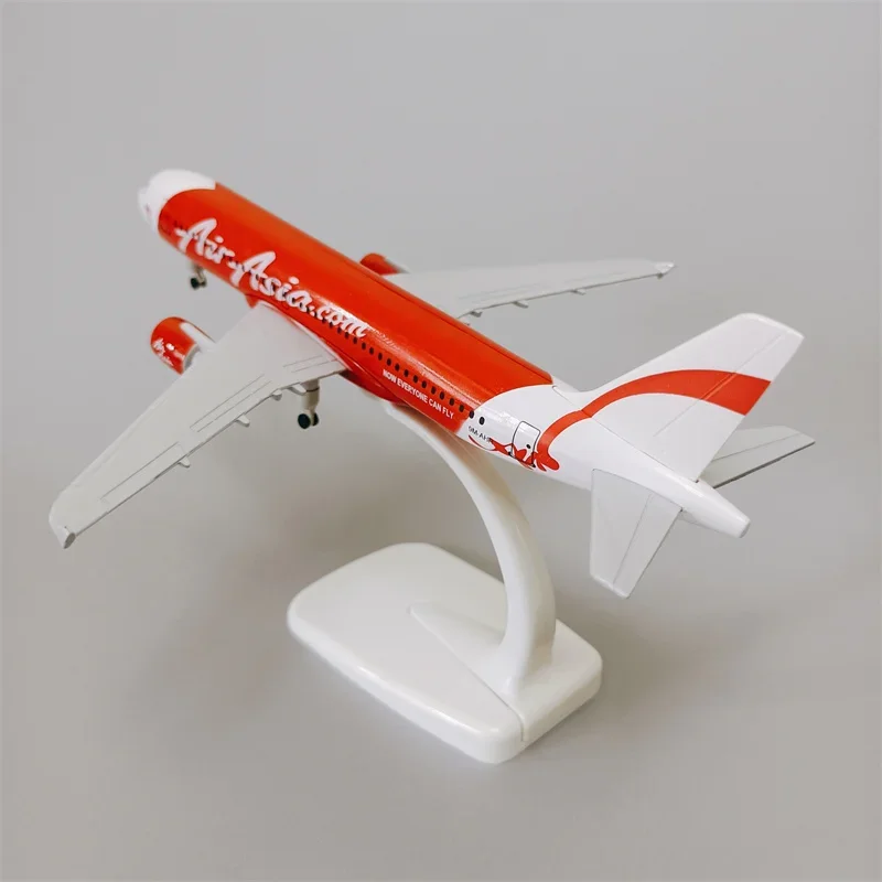 19cm Red Air Asia Airlines Airbus 320 A320 Airways Alloy Metal Airplane Model Diecast Air Plane Model &Wheels Aircraft Aeroplane