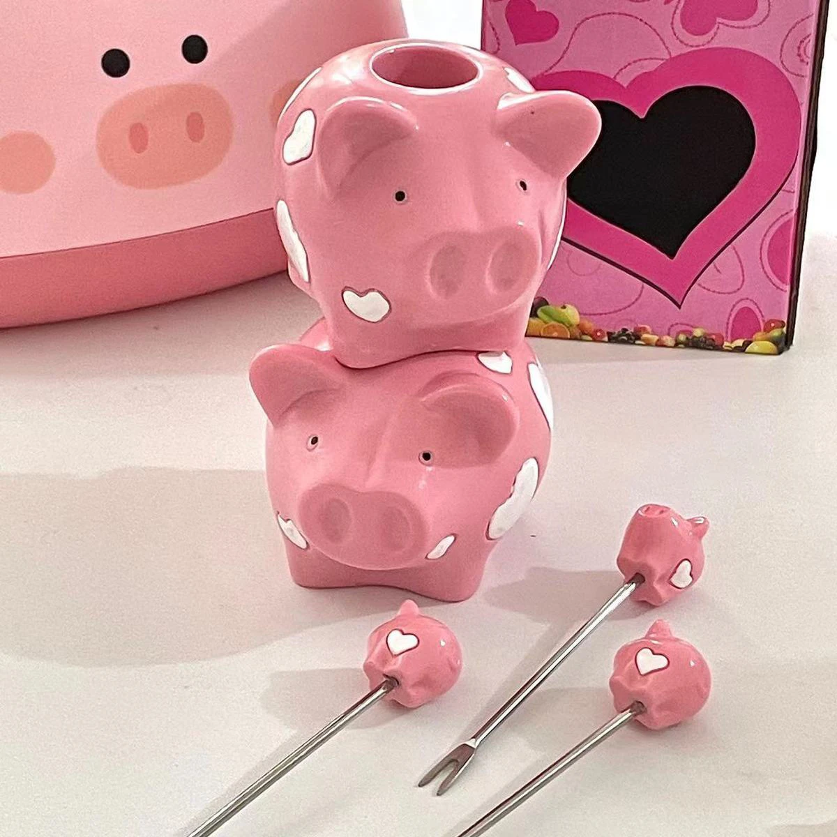 Kawaii Ins Fruit Forks with Base Cute Pink Pig Heart Food Picks for Kids Cafe Cake Forks Gift Home Decoration Bento Accessories