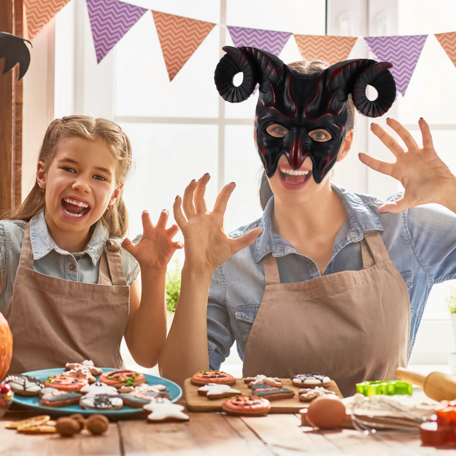 Bear Shape Furry Mask Halloween Costume Cosplay Sexy Ox Horn Design Comfortable Pu Elastic Band Festival Carnival Party