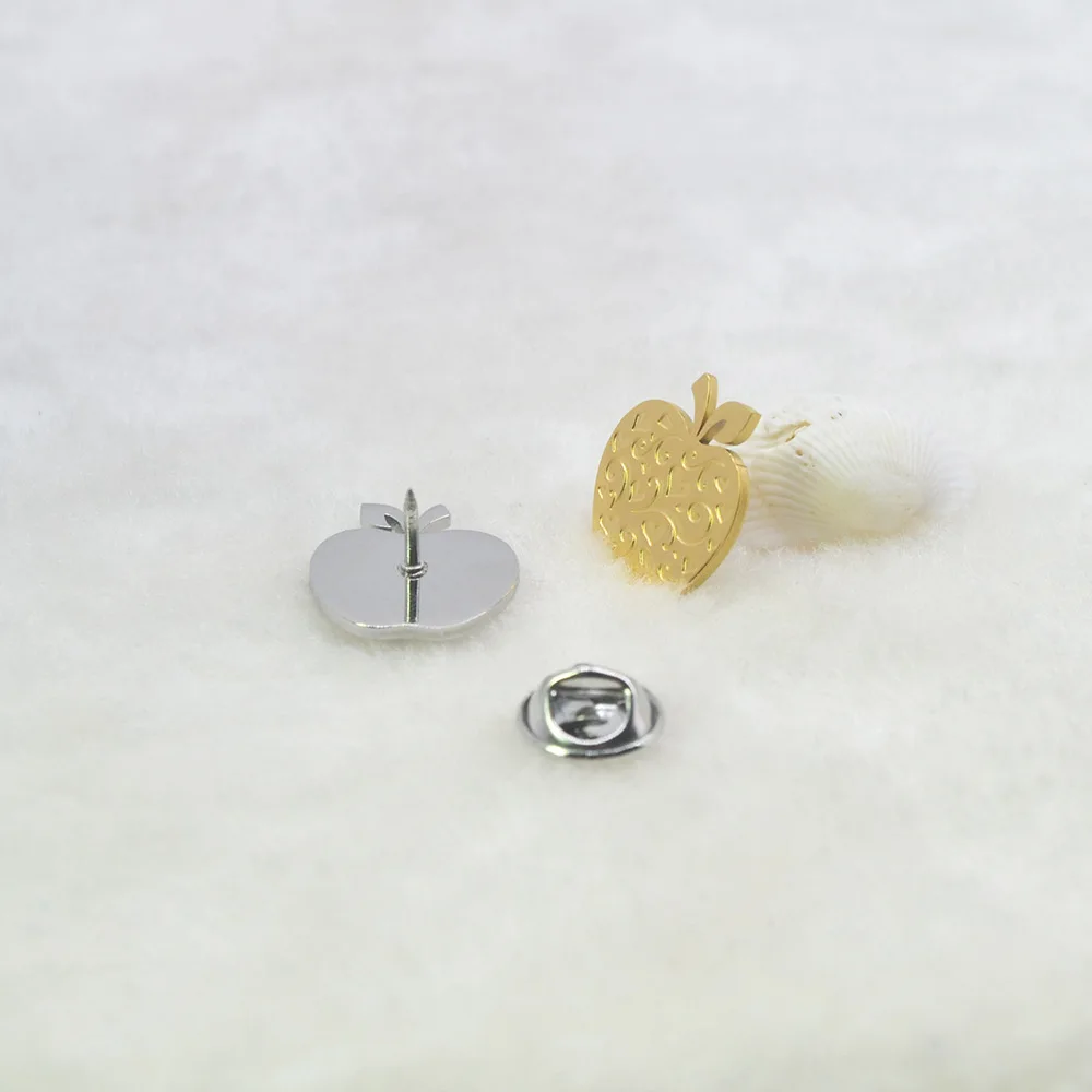 Stainless steel brooch, apple surface carving, heart-shaped butterfly needle brooch, suit accessories, cross-border