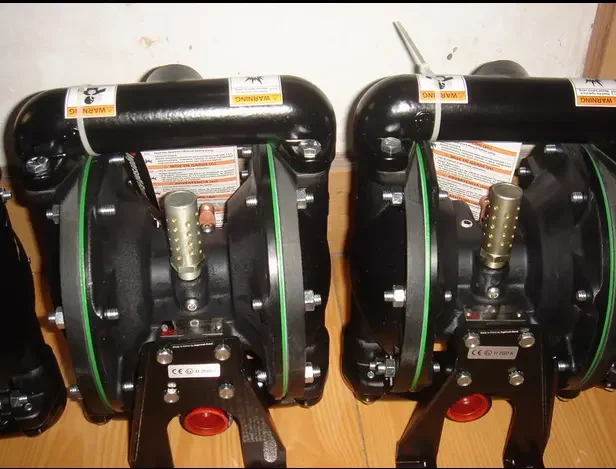 مضخة TLF ARO الأصلية 666120-344-C 1 "مضخة الحجاب الحاجز المعدنية Pro Seri التي تعمل بالهواء مع غشاء PTFE