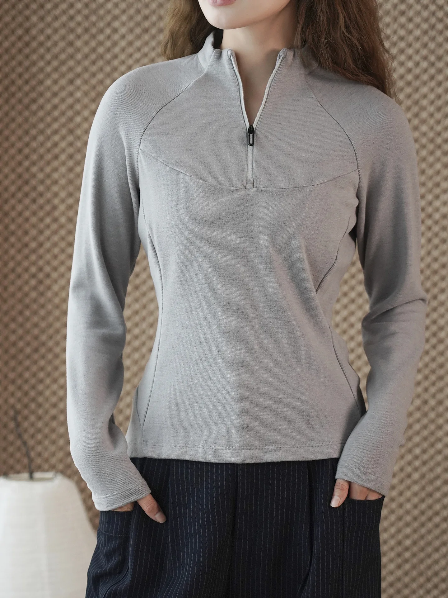 

Зимний новый корейский стиль, простой облегающий шерстяной свитер с полувысоким воротником, приятный для кожи и утягивающий, универсальный топ для женщин