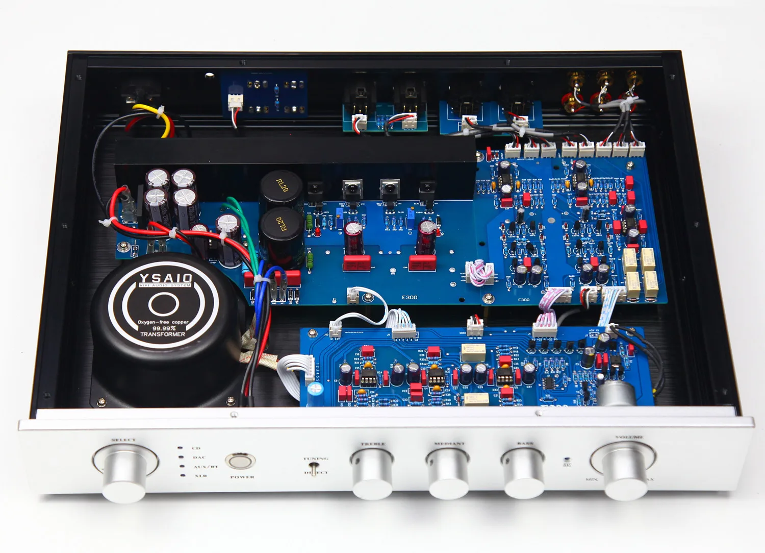 

New Finished High-end E300 Preamplifier High school low volume adjustment Pre-amp With Balanced Input Output