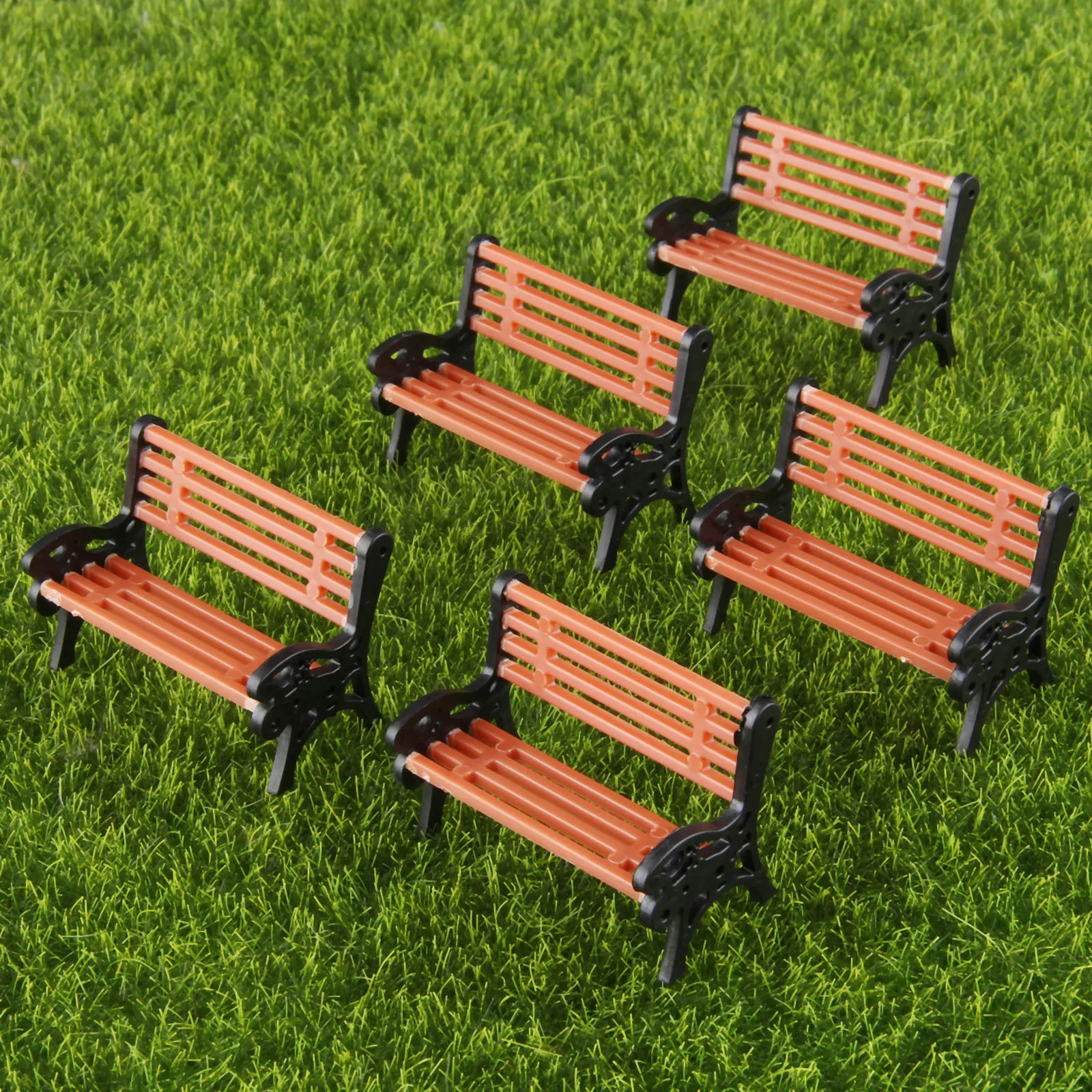 5PCS Model Park Bench 1:30 Mini Garden Ornament Miniature Park Bench Craft DIY Figurines Landscape Bench Model Garden Decor