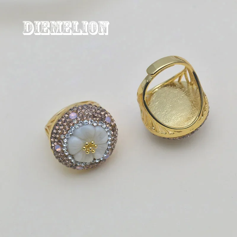 New Design Natural Shell Flower Rings 18K Gold Color Adjustable Wedding Ring Handmade Jewelry Unique for Women Gift