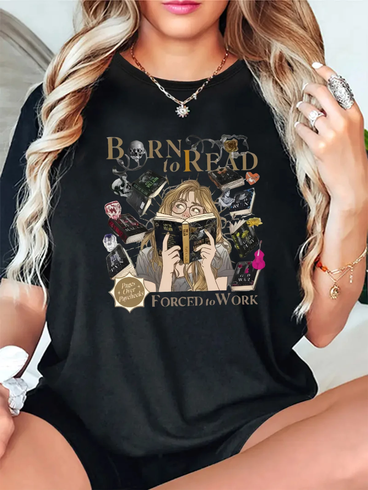 Fashion Women's Clothing Can Be Worn in All Seasons. The T-shirt Depicts The State of 