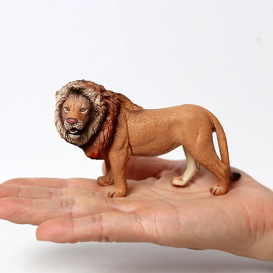 Figure di animali della giungla Giocattoli modello in plastica Leone Lionet Lioness Action Figure Figurine di animali selvatici Regali per bambini Giochi di giocattoli per bambini
