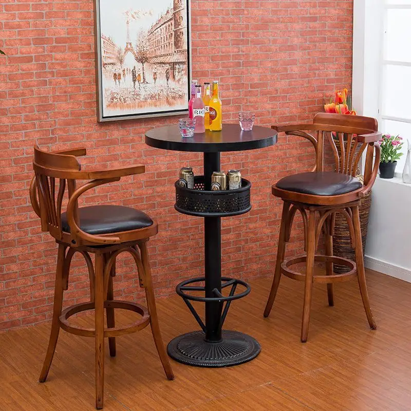 

Вращающийся высокий барный стул в стиле ретро из цельного дерева для ресторана