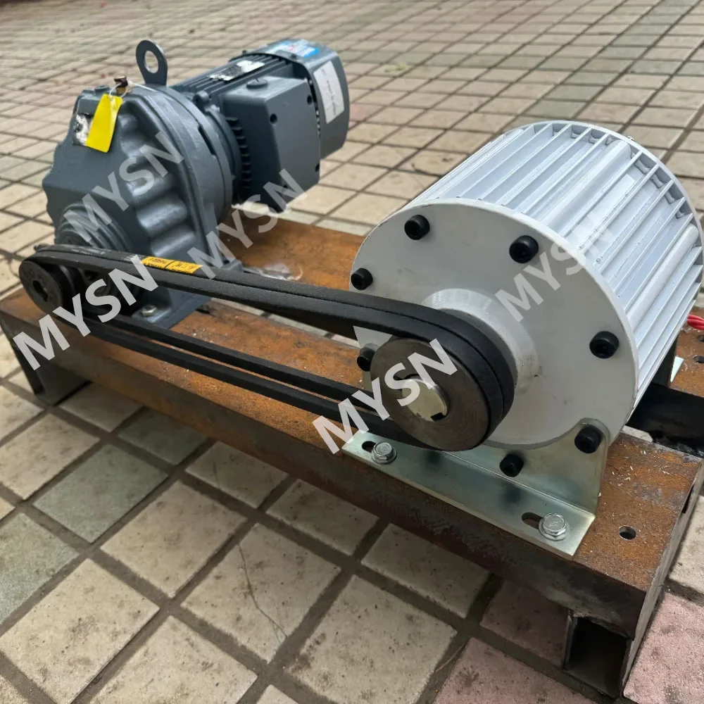 30KW Wind Turbine Generator 48V 220V 380V Gearless Permanent Magnet AC Alternators with Driving Motor for Home Use