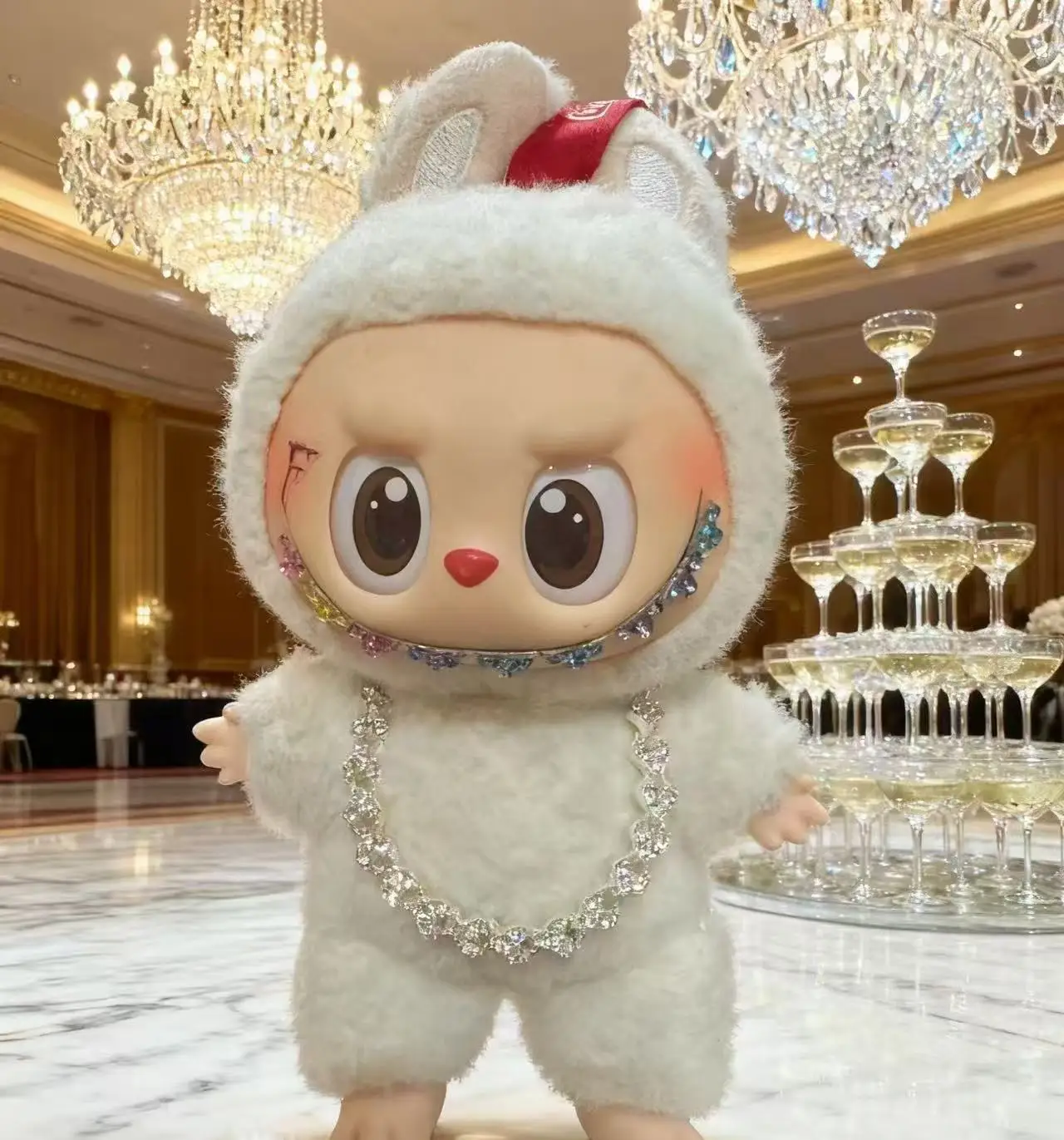 "أجنحة الملاك المتلألئة + مجموعة 10 قلادات ماسية لإكسسوارات دمية خرقة، زخارف متألقة رائعة لمجوهرات الأزياء الدمية