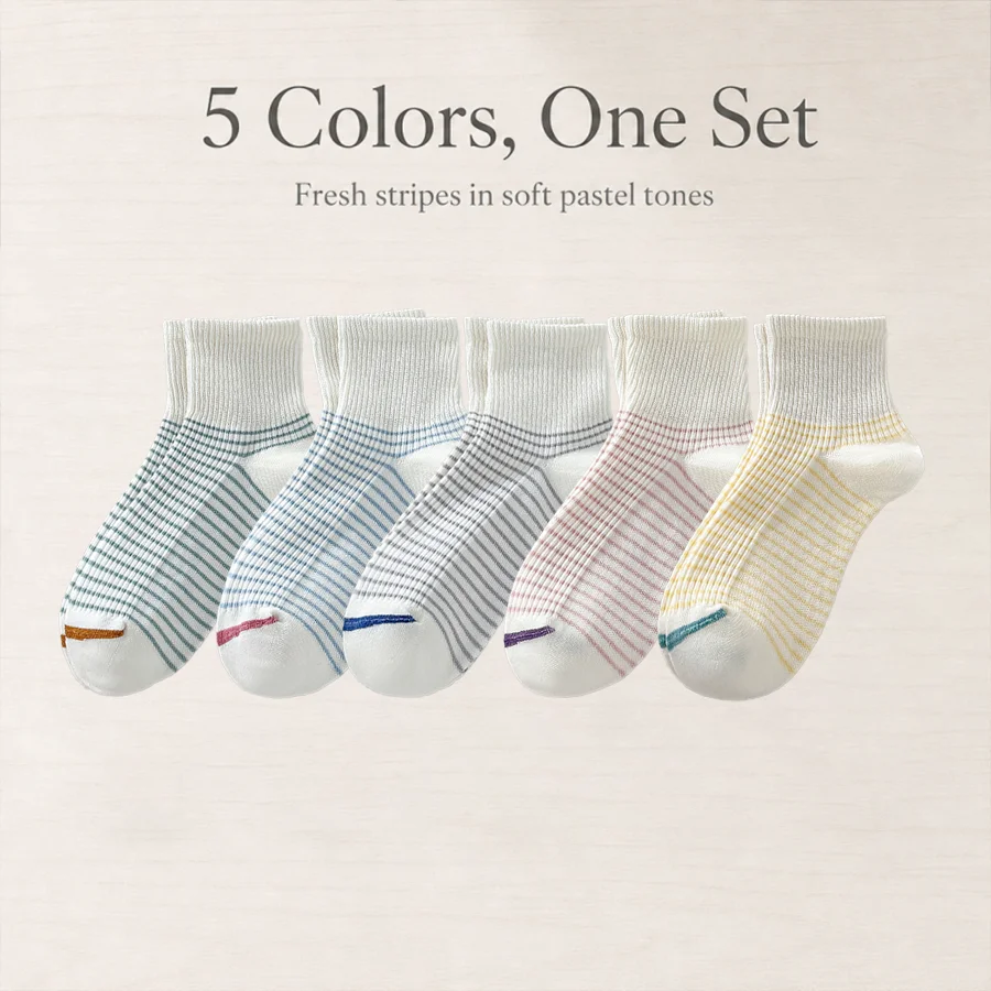 5 Pairs of Women's Multi-Colored Striped Short Socks, Soft and Breathable for Everyday Casual Wear, Versatile for All-Day Wear