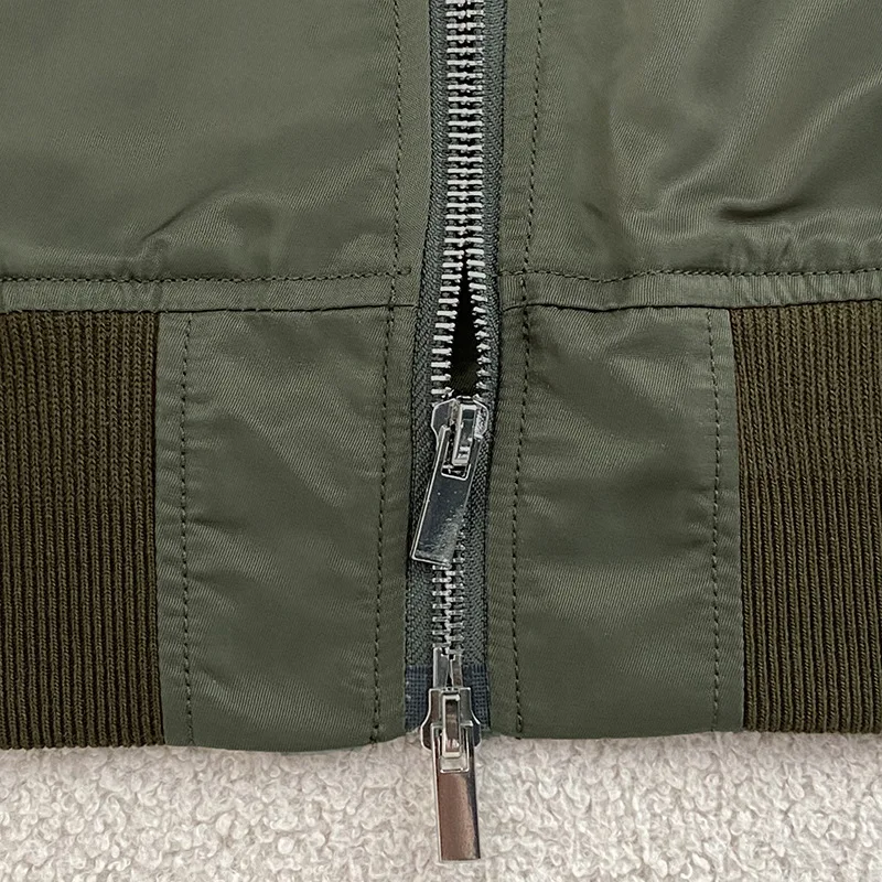 Zomer 2025, nieuwe stijl dames kleine batch patchwork jas, losse jas met fluttermouwen