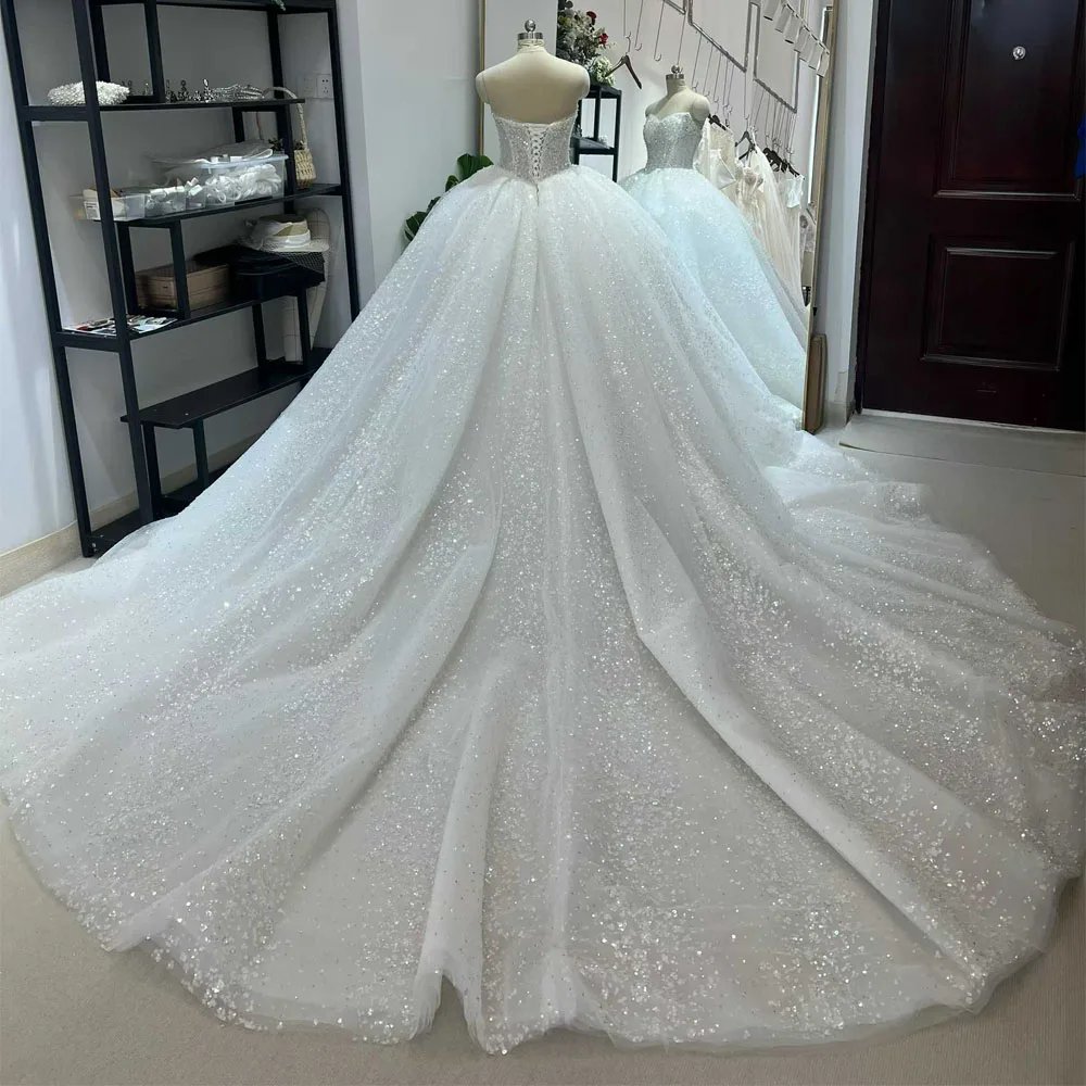 

Luxury Sweetheart Wedding Dress with Detachable Sleeves Lace-Up Back Sequined Princess Style Customizable Elegant Bridal Gown