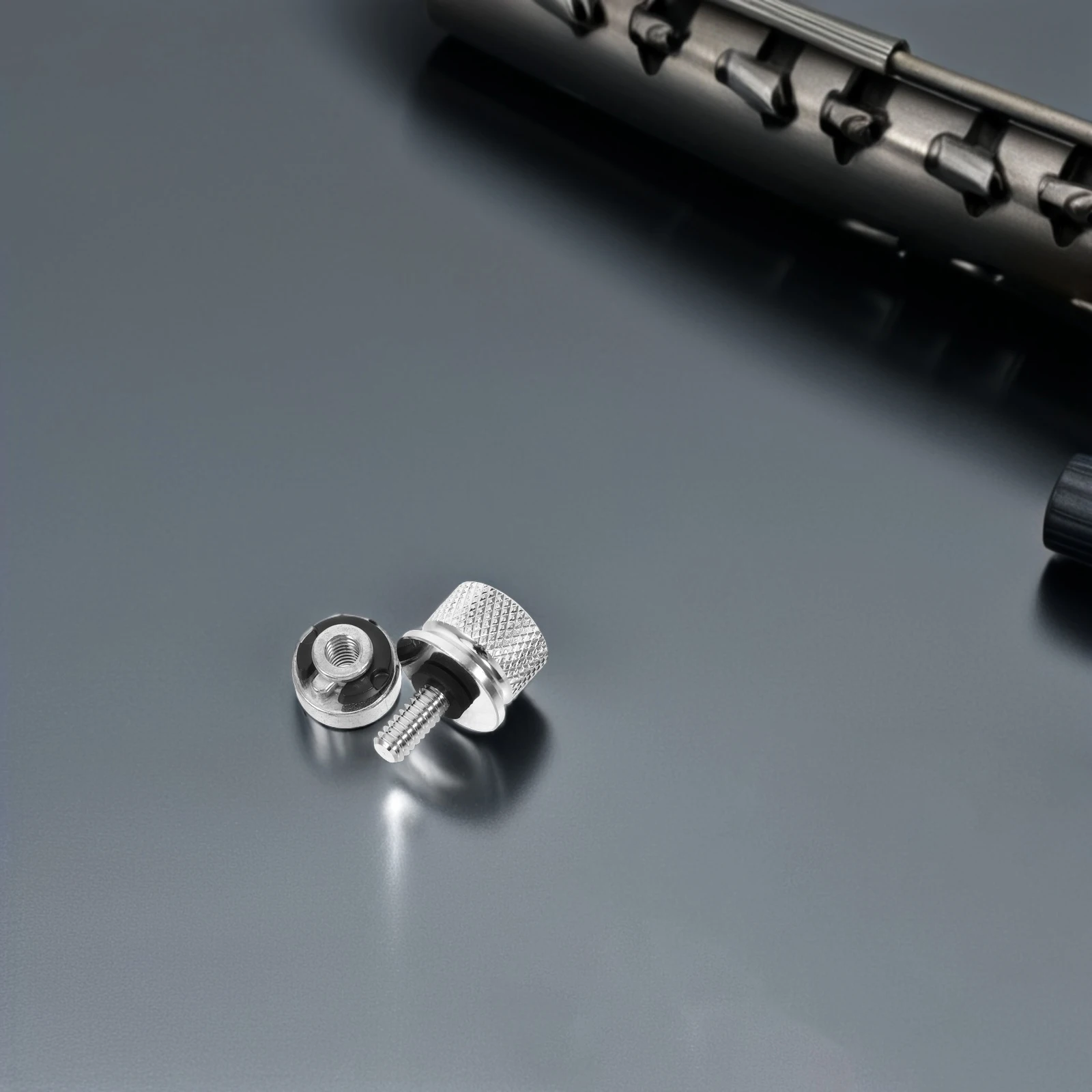

1 Set Cnc Machined Motorcycle Rear Seat Bolt Kit Quick Release Fastener Nuts Aluminum Alloy Fit Motorbike Models Easy Install