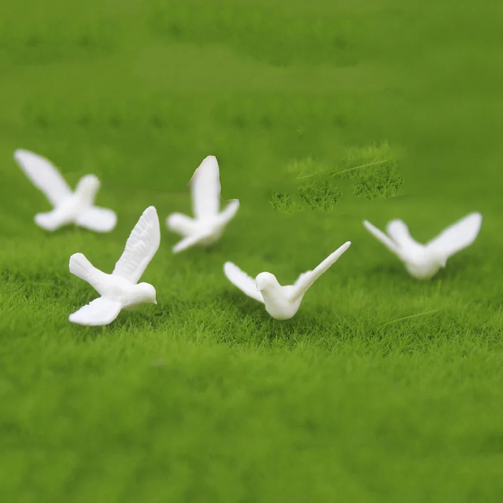 5Pcs 1/12 Doll House Miniature Resin White Dove Simulation Animal Model for Mini Decoration Dollhouse Accessories