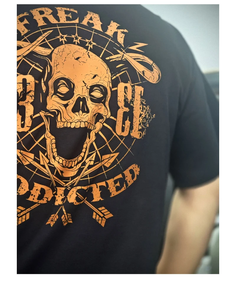 T-shirt da uomo e da donna a maniche corte stampate in puro cotone autunnale e invernale in stile fumetto scuro metallizzato per motociclette da strada