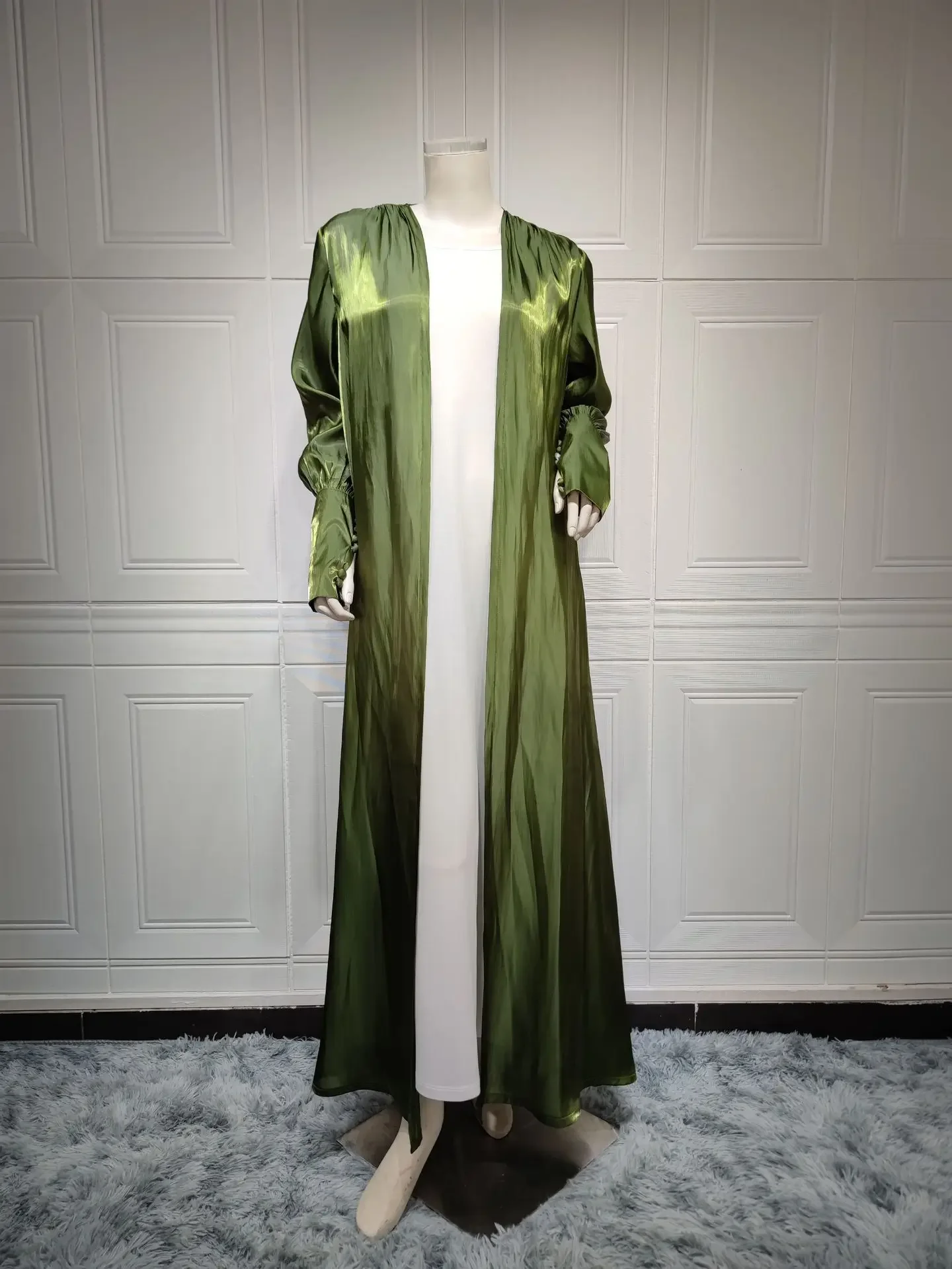 Turkish Gowns for Women Dubai Arabian Dress Army Green Silk Satin Cardigan Robe Mushroom Button Sleeves Muslim Outwear Abaya