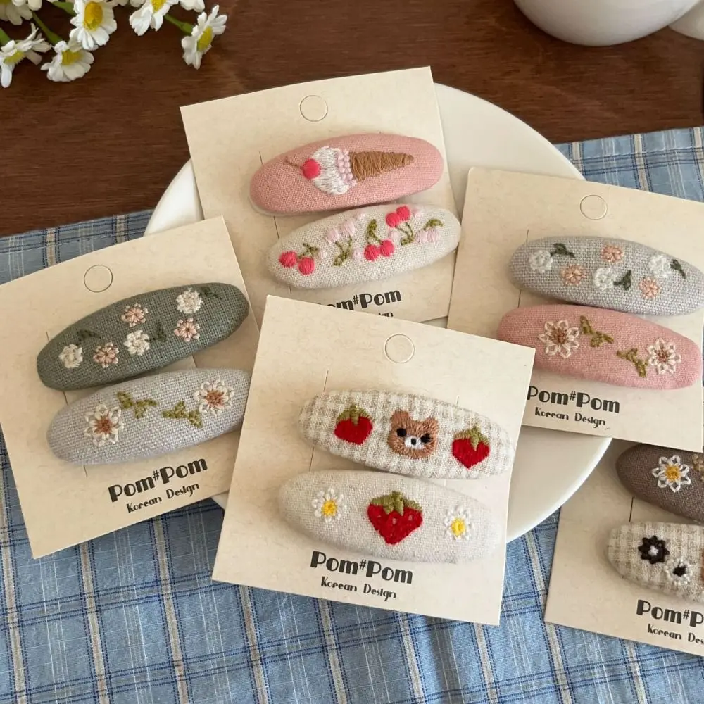 Elegant 2Pcs/set Fabric Embroidery Hair Clip Cute Plaid Floral Embroidered Hairpin Set Daisy Sweet Bangs Clips Party