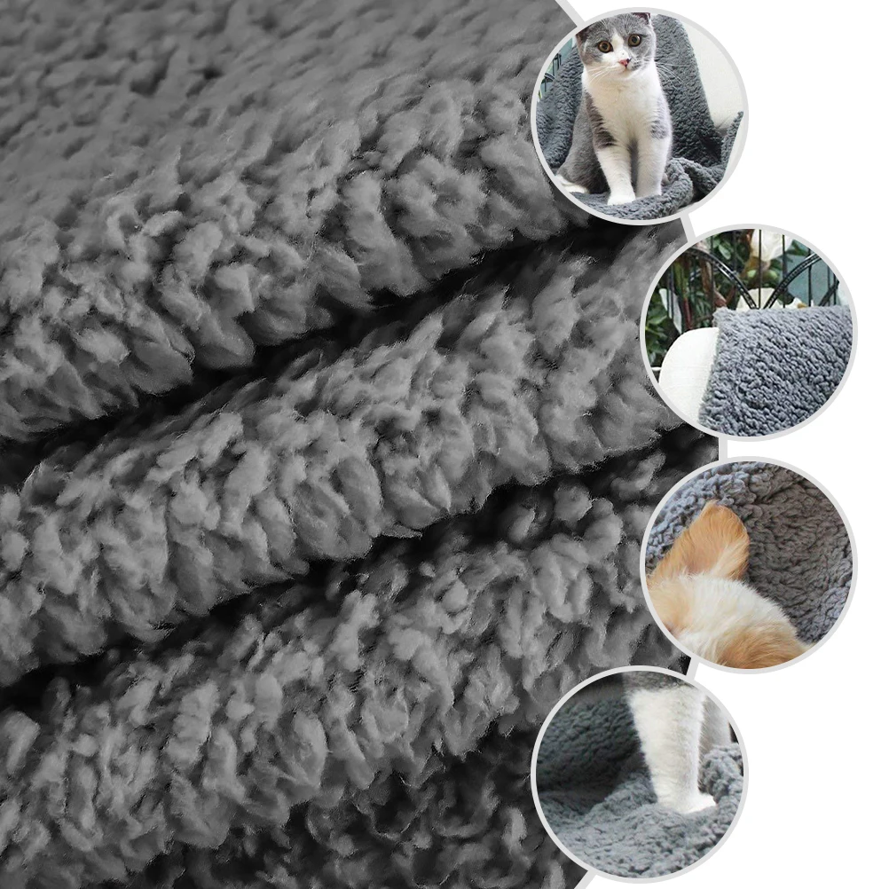 

2Pcs Pet Blanket Warm Wool Throw Dog Cat Mats Lightweight Comfortable Sleeping Newborn Small Pets Blanket for Pets