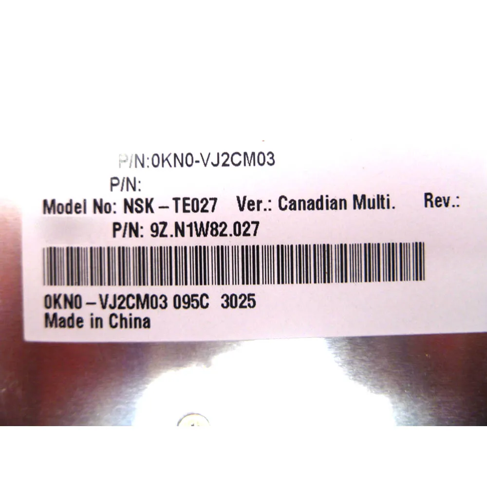 لوحة مفاتيح الكمبيوتر المحمول توشيبا للستالايت M500 M505 9Z.N1W82.027 NSK-TE027 0KN0-VJ2CM03 كندا CA أسود مع إضاءة خلفية