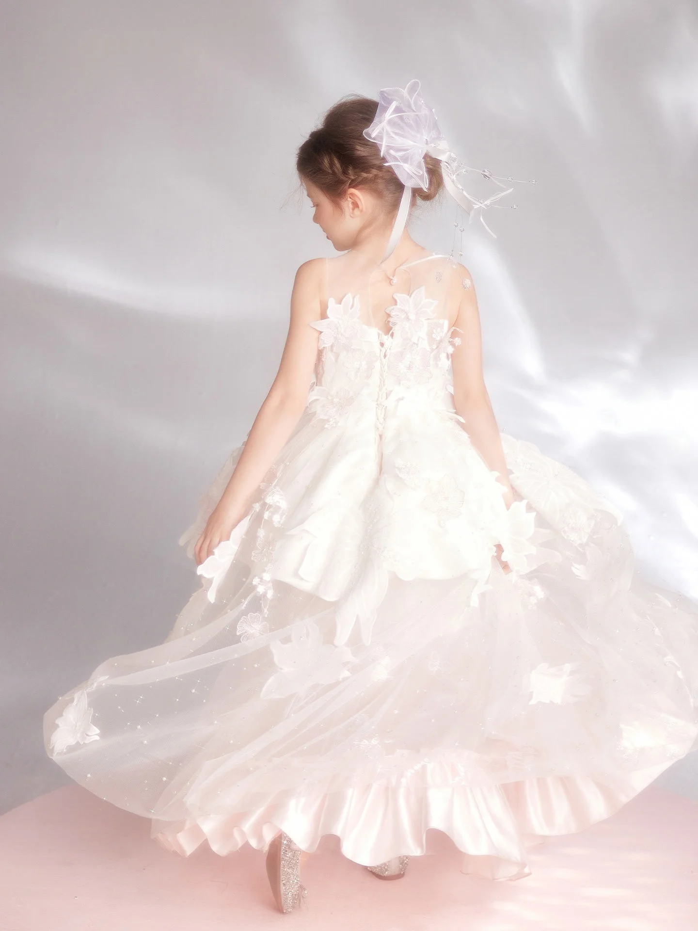 Custom Flower Girl Dress Wedding Dress First Christmas Party Kids Sheer Neck Sleeveless 3D Floral Appliqué Sequin Tulle Ball Gow