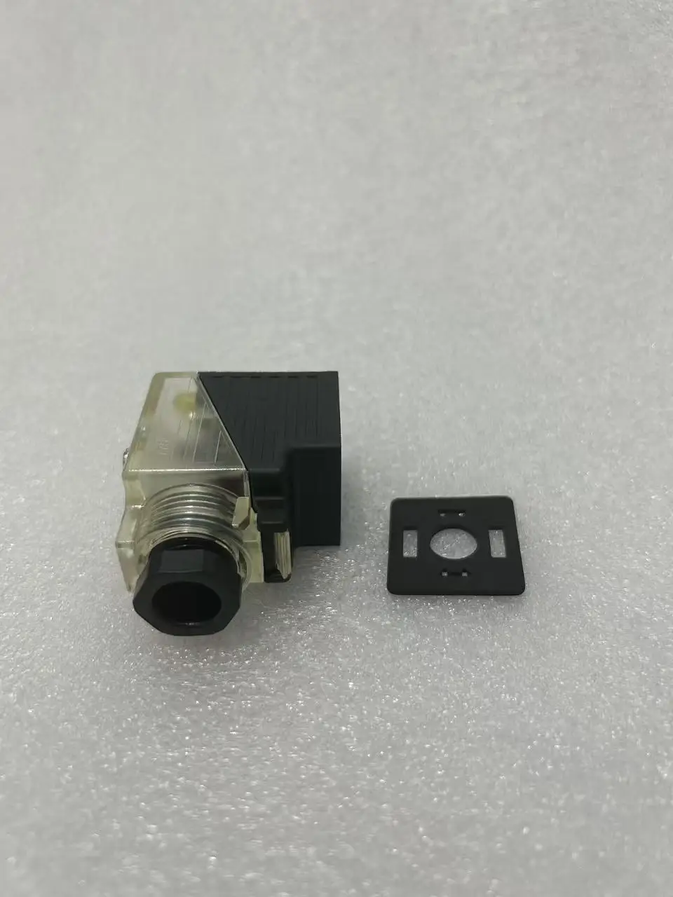 R901017022 Plug-in connector 12-240VAC/DC