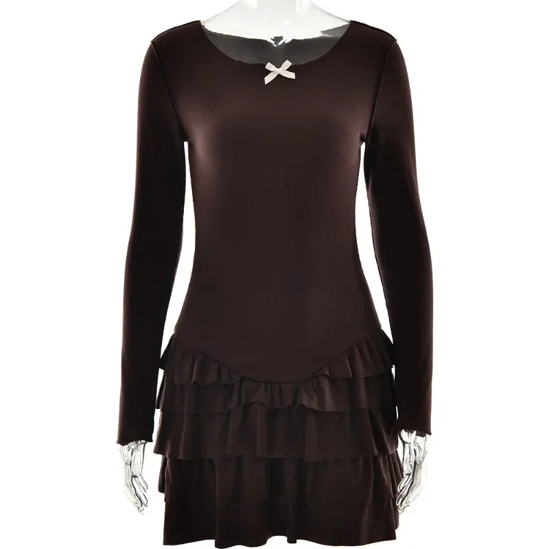 تنورة قصيرة للسيدات على الطراز الأوروبي والأمريكي ذات ثنيات مكدسة بحافة مكشكشة، فستان جديد للفتيات الحارة برقبة دائرية بقصة ضيقة