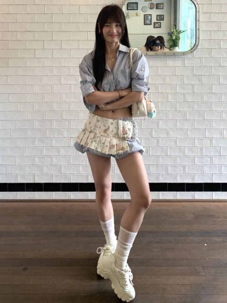 

Осенний Y2k новый корейский популярный повседневный женский костюм с шикарным принтом в стиле пэчворк, комплект из 2 предметов для похудения, дизайнерская одежда, женская одежда 2025