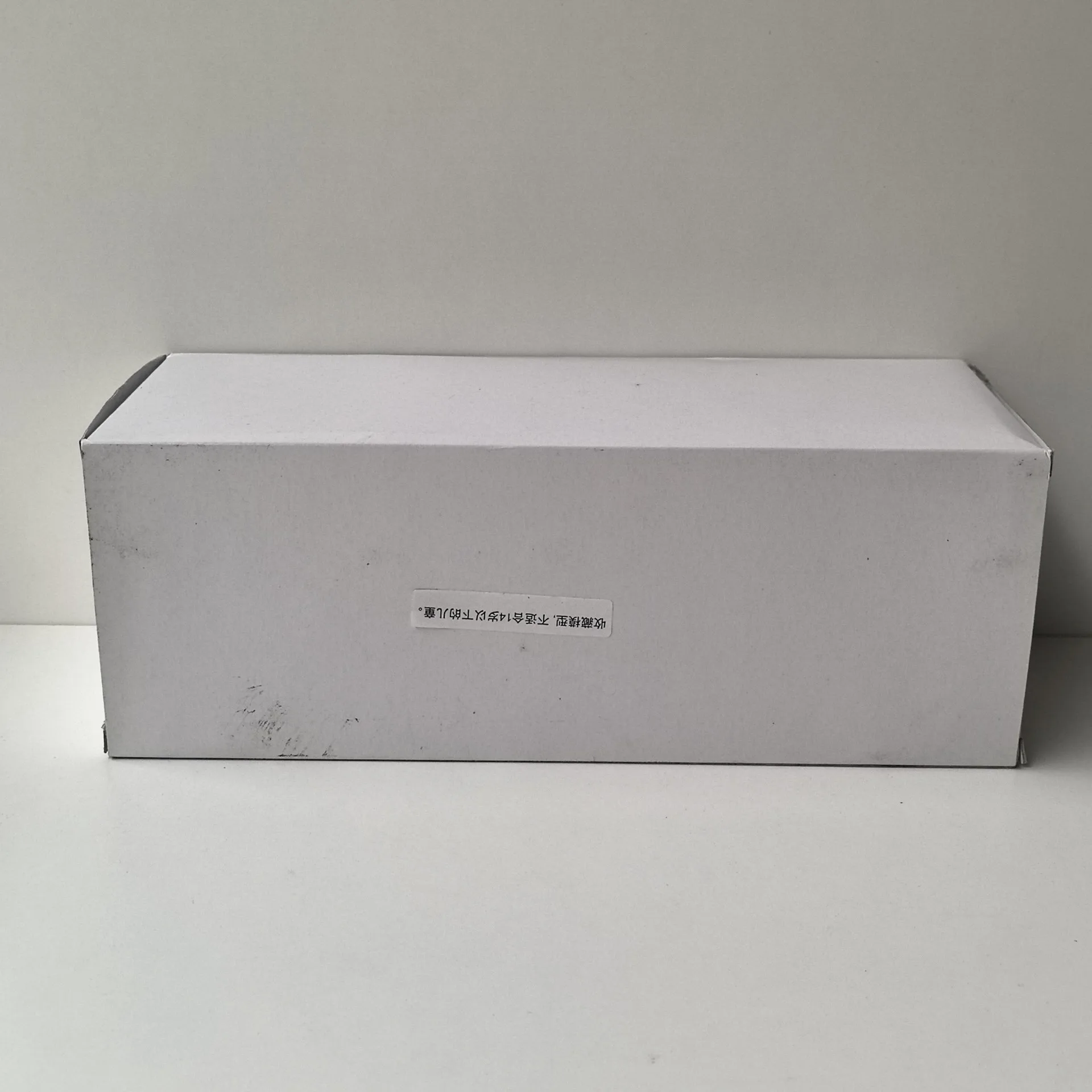 

Diecast IXO 1/43 Scale Pegaso Bacalao Picasso Alloy Car Model Collectible Toy Gift Souvenir Display Ornament