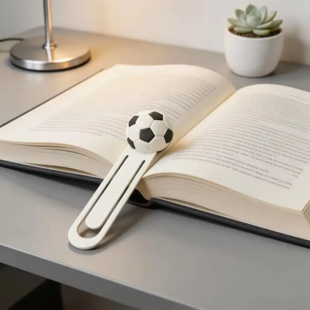 

Stylish Design 3D Football Bookmarks High-Value 3D Printed 3D Printed Soccer Field Bookmark Lightweight Portable