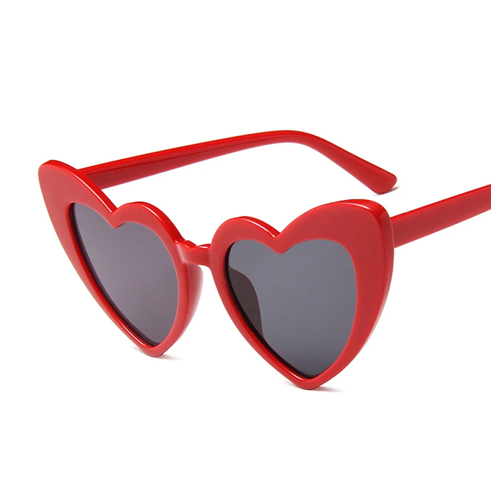 Women's Accessories Women Clout Goggle Eyewear Vintage Sunglasses Heart-Shaped Sunglasses UV400 Protection Glasses