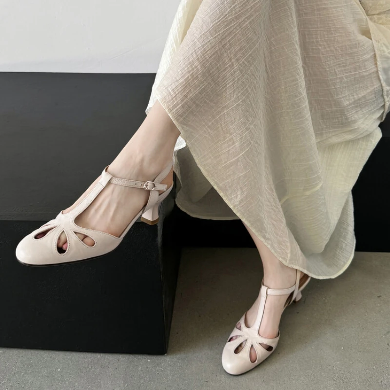 Vintage T-shaped Mary Jane Sandals Sheepskin Hollow Out Round Toe Slingback Sandalias Summer Casual Thin Heels Stilettoes