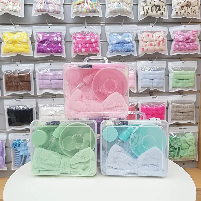 ชุดมาส์กหน้าแบบพกพา 12 ชิ้น, อุปกรณ์ทำความสะอาดผิวหน้าสำหรับผู้หญิง, ที่คาดผมแบบโบว์, ที่รัดข้อมือซับน้ำสำหรับมาส์กหน้า