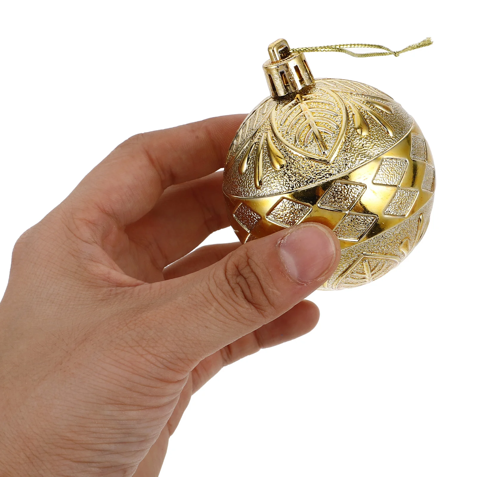 6Pcs Christmas Tree Decorations Xmas Pendant Hanging Decors Exquisite Patterns Versatile Use for Parties Weddings Special