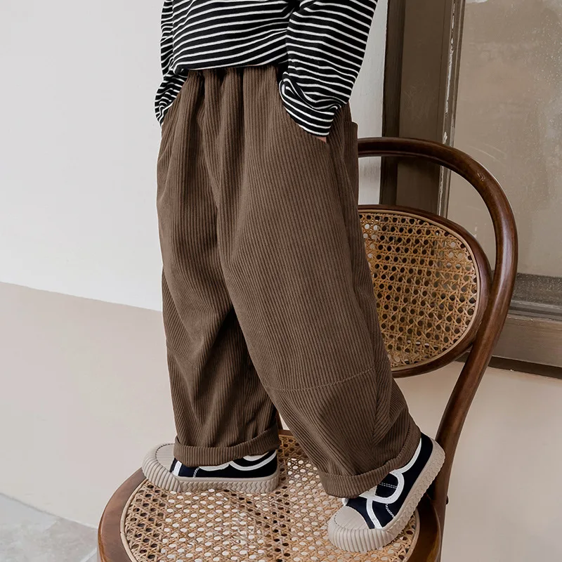 Pantaloni per bambini abbigliamento per bambini pantaloni di velluto a coste per ragazzo autunno pantaloni Casual larghi per bambini pantaloni