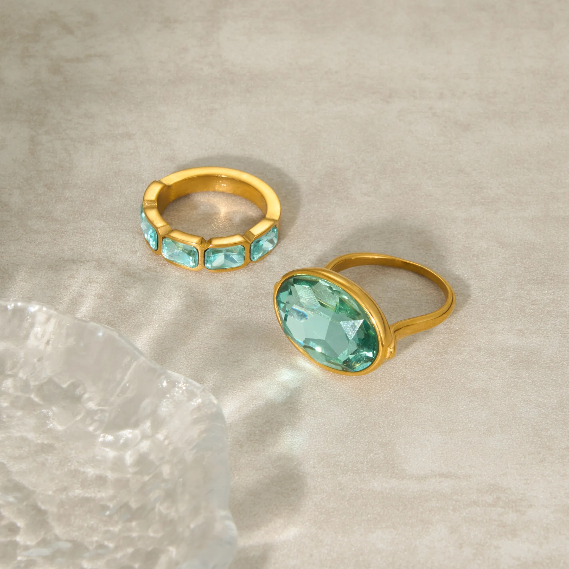 Luxury Gold Tone Ring for Women Large Oval Blue Zircon Statement Ring Vintage Stackable Daily Wear Finger Jewelry Gift For Her
