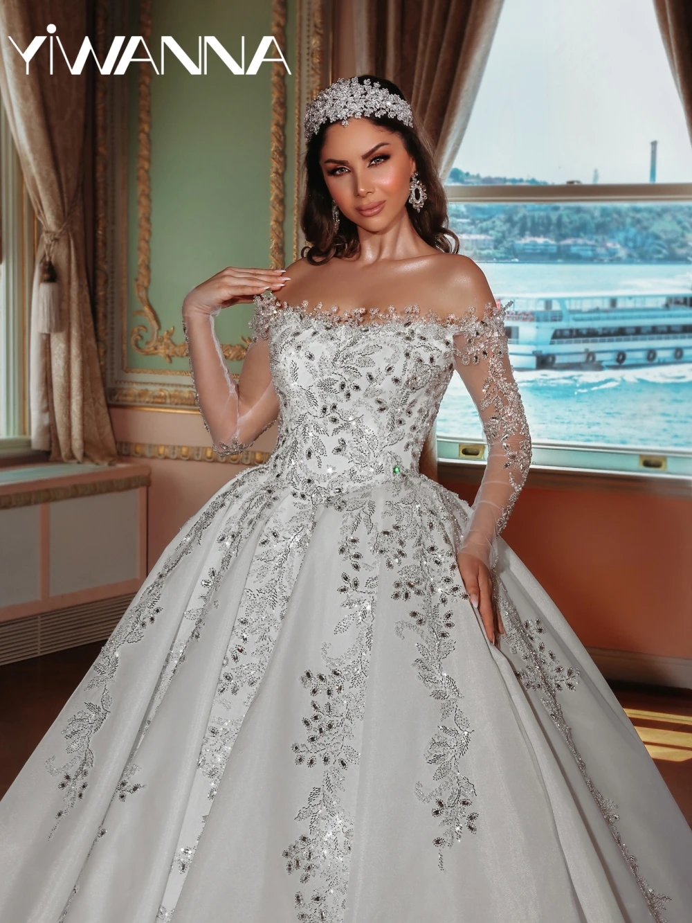 

Dazzling Silver Beaded Crystal Princess Long Wedding Dress Dreamy Off Shoulder Bridal Gown Customized Luxury Dresses For Bride