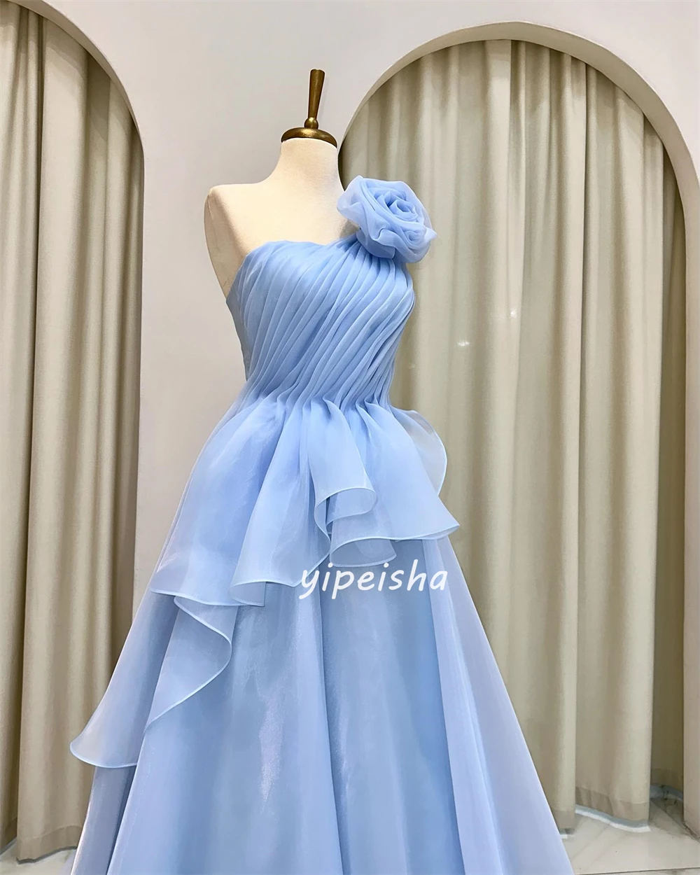 Customized Exquisite Organza Pleat Flower A-line Strapless Long Dresses Celebrity Dresses Simple Modern Style Unisex Pastrol Mat