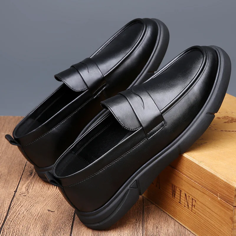 Genuine Soft Cow Leather Men Soft Anti-slip Shoes Elevator Design Platform Sneakers Man Loafers Male Moccasins Driving Flats