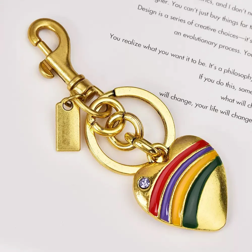 

Новая сумка в виде радужного персикового сердца, подвесная подвеска в виде любви, модный брелок с подвеской из толстого сплава, сумка в форме сердца с одной стрелкой, подвесная пряжка